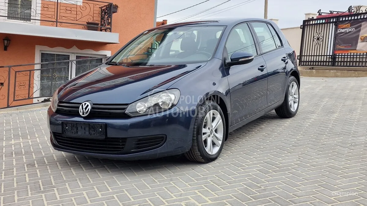 Volkswagen Golf 2010 photo 3