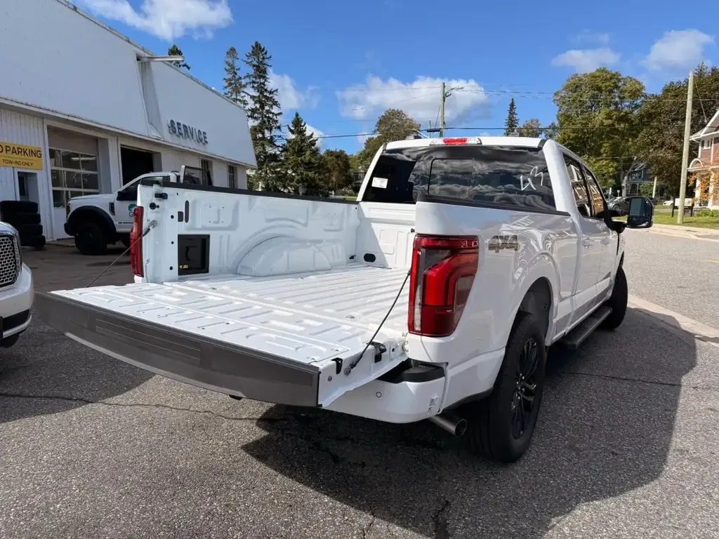 Ford F-150 2026 photo 5