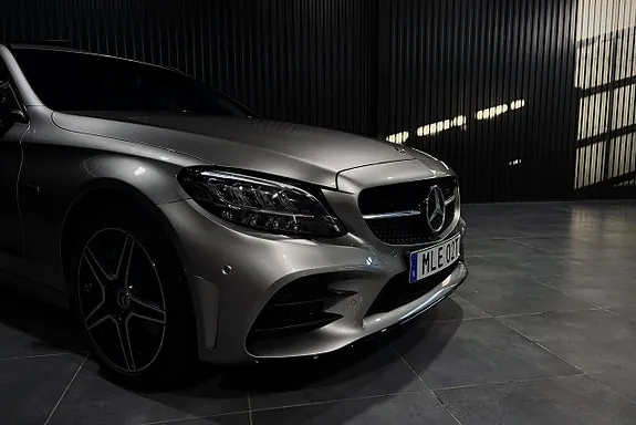 Mercedes-Benz C300 2021 photo 4
