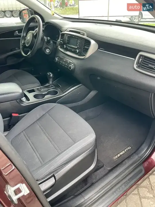 Kia Sorento 2015 photo 2