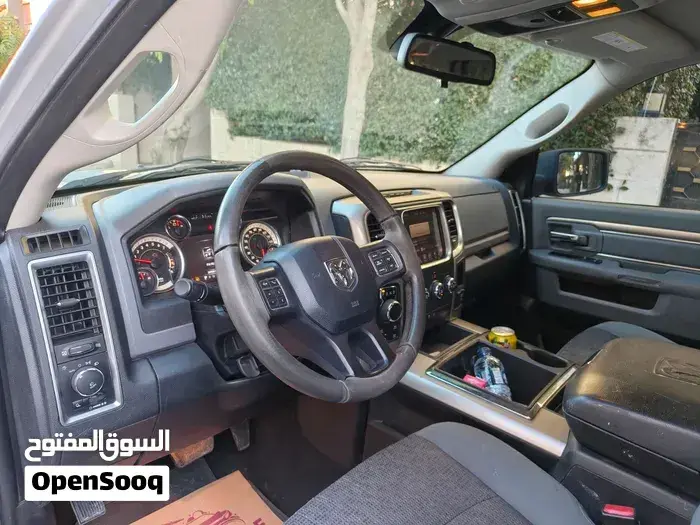 Dodge Ram Big Horn 2015 photo 4