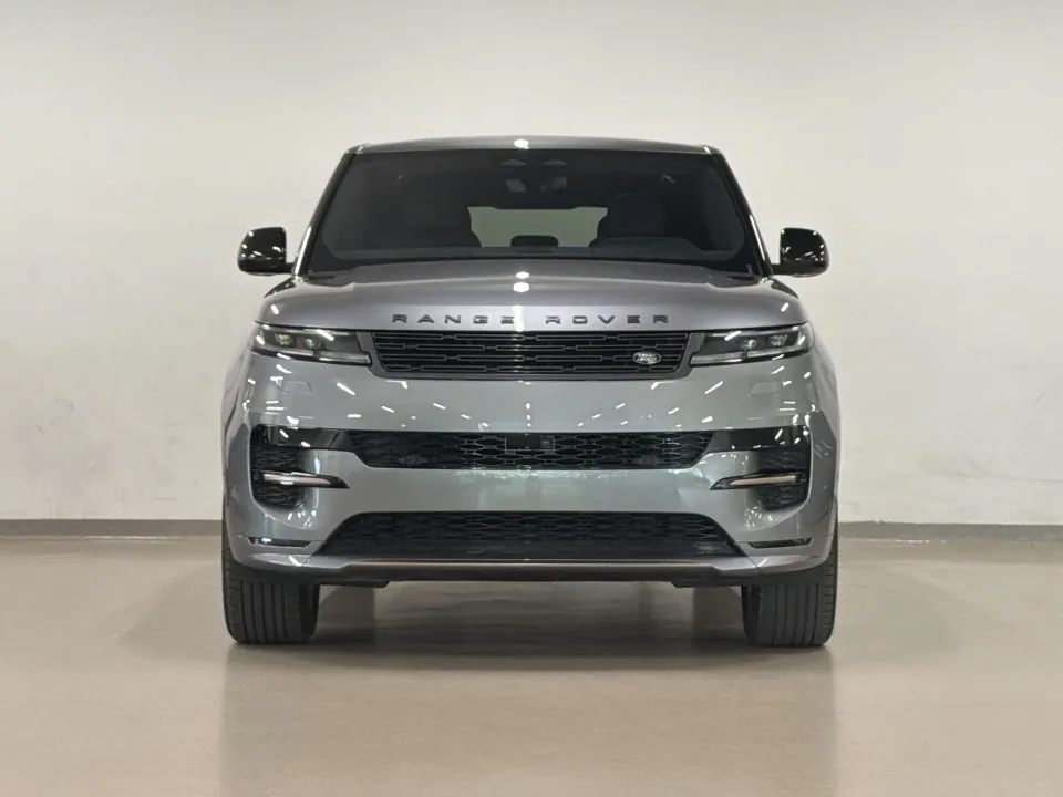 Land Rover Range Rover Sport 2024 photo 3