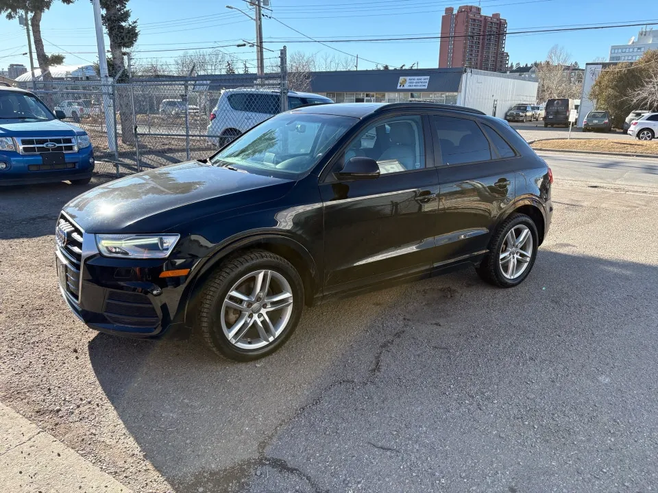 Audi Q3 2016 photo 4