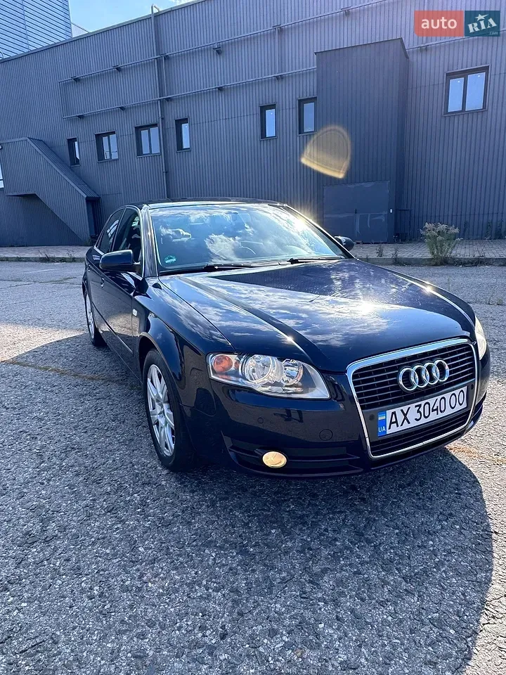 Audi A4 2005 photo 2