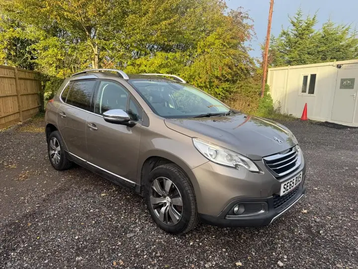 Peugeot 2008 2015 photo 2