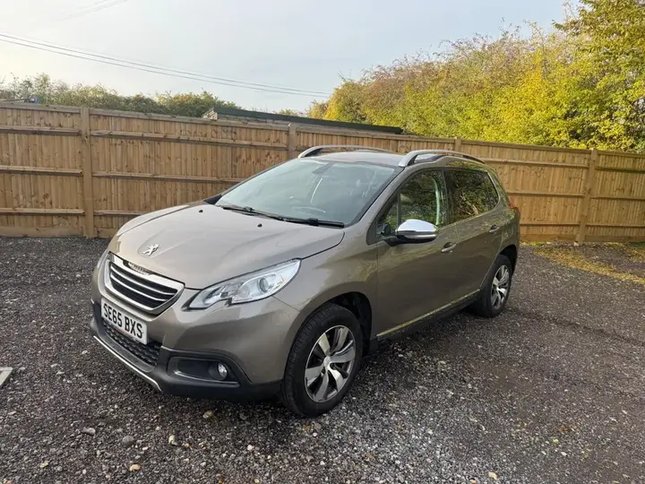 Peugeot 2008 2015 photo 3