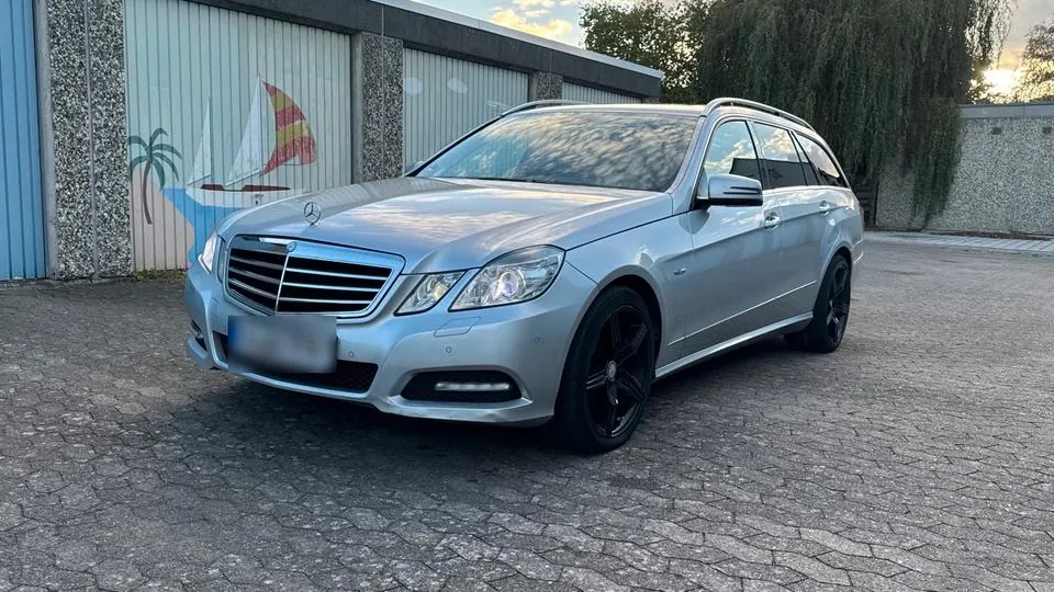 Mercedes-Benz E220 Cdi
