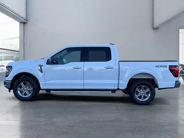 Ford F-150 2025 photo 2