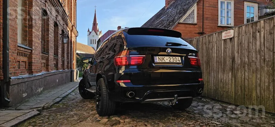 BMW X5 2012 photo 3