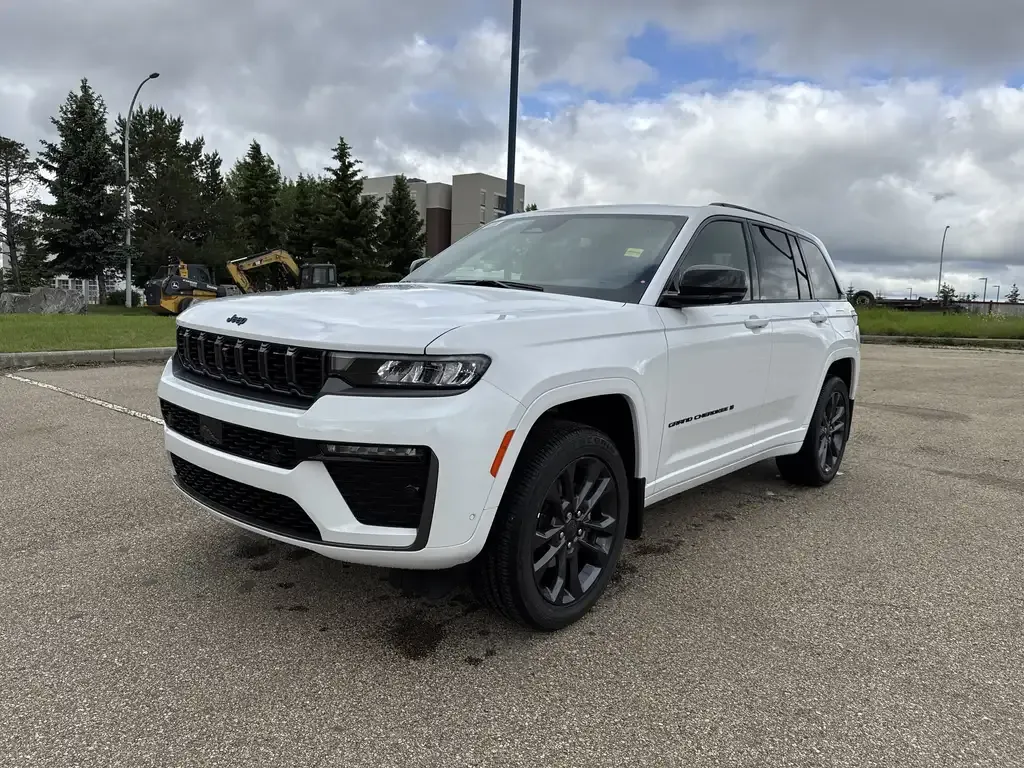 Jeep Grand Cherokee 2026 photo 3