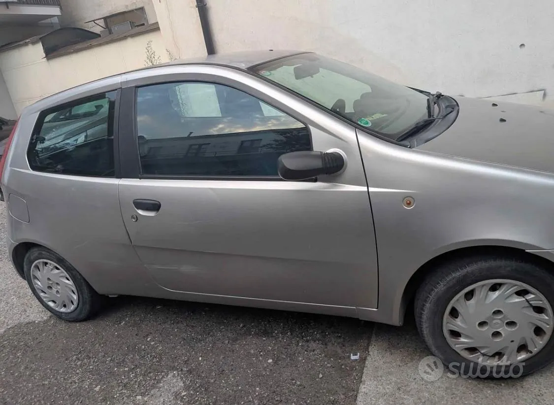Fiat Punto 2001 photo 3