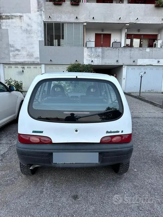 Fiat 600 2001 photo 2