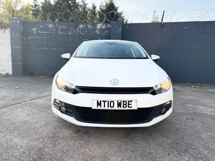 Volkswagen Scirocco 2010 photo 4