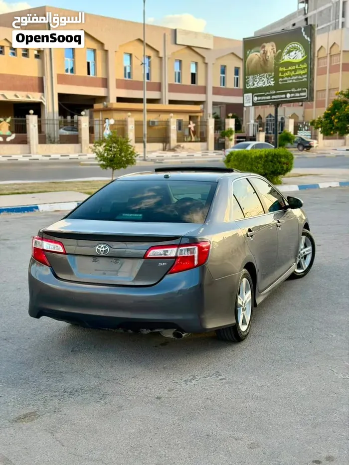 Toyota Camry 2014 photo 3