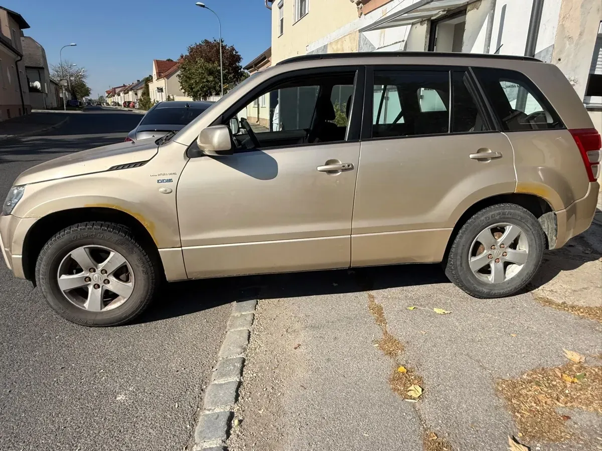 Suzuki Vitara 2007 photo 3