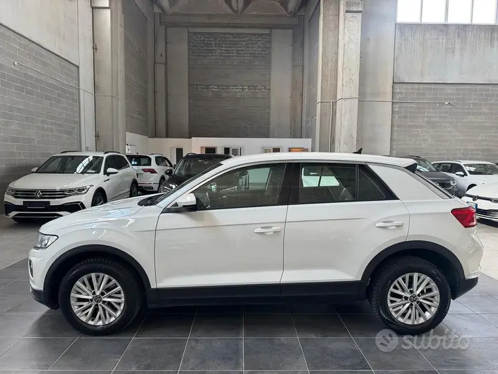 Volkswagen T-Roc 2021 photo 3