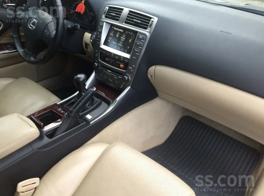 Lexus Is220D 2007 photo 5