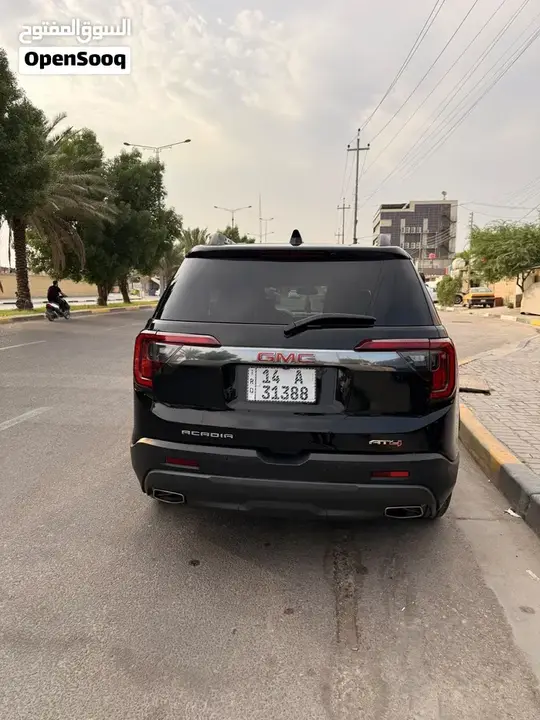 GMC Acadia 2023 photo 4