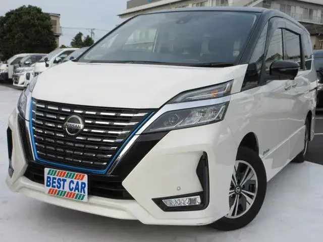 Nissan Serenade