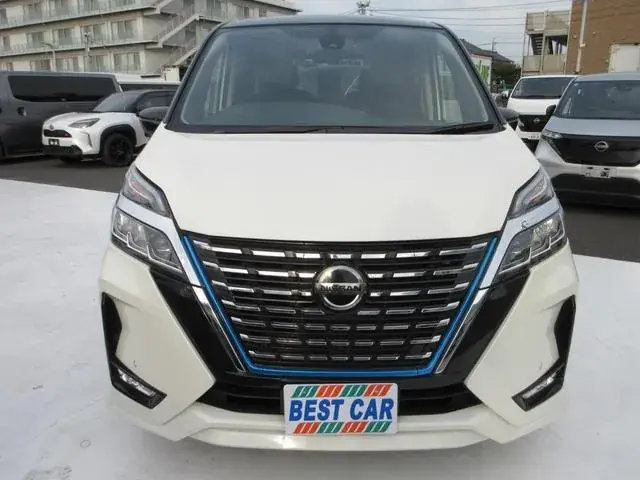 Nissan Serenade 2022 photo 5