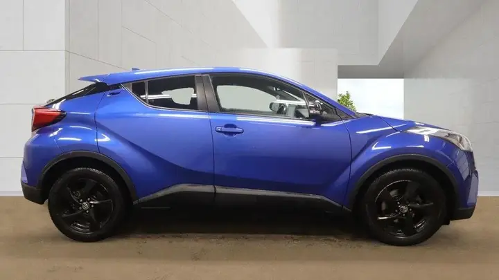 Toyota C-Hr 2017 photo 5
