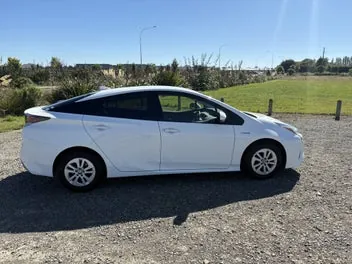 Toyota Prius 2018 photo 4