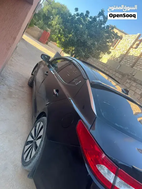 Kia K5 2011 photo 3