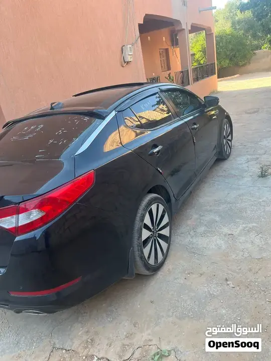 Kia K5 2011 photo 4