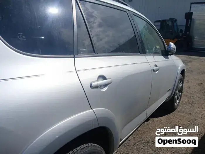 Toyota Rav4 2010 photo 4