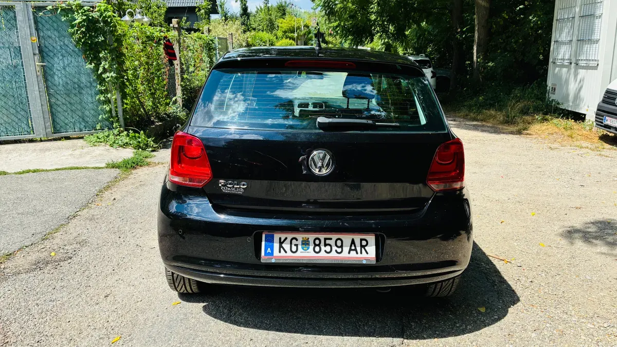 Volkswagen Polo 2010 photo 3
