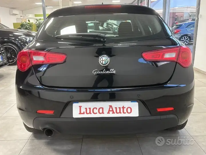 Alfa Romeo Giulietta 2013 photo 5