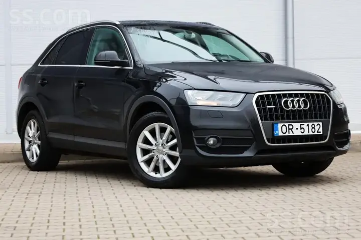 Audi Q3 2012 photo 2