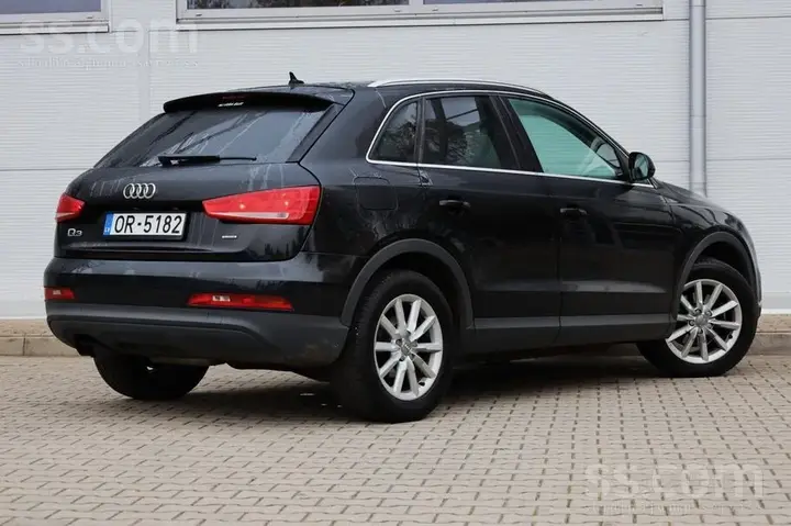 Audi Q3 2012 photo 5