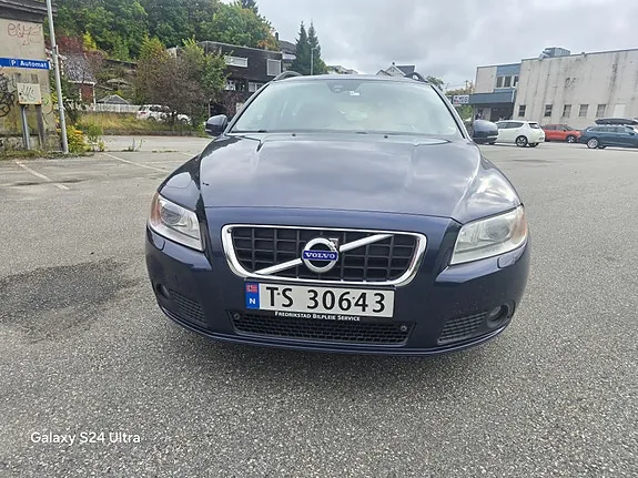 Volvo V70 2013 photo 4