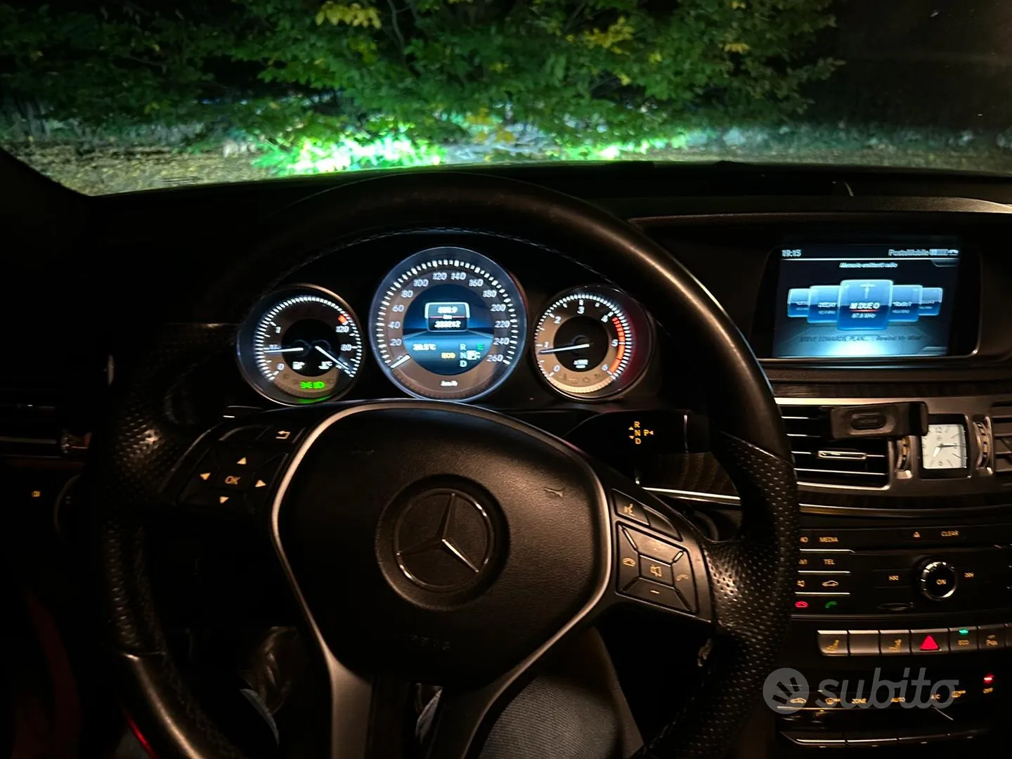 Mercedes-Benz E-Class 2015 photo 5