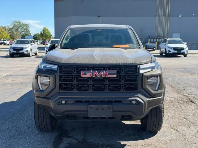 GMC Canyon 2024 photo 2