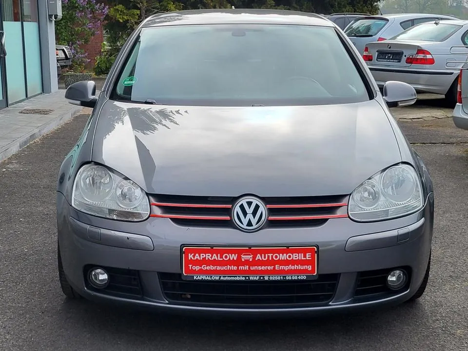 Volkswagen Golf V