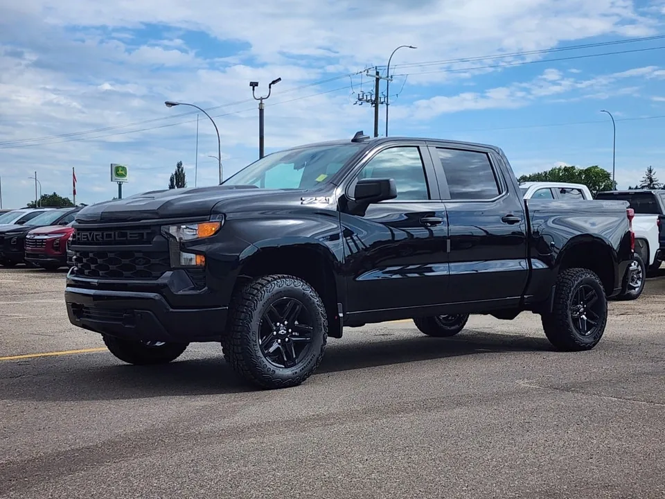 Chevrolet Silverado 1500 2026 photo 2