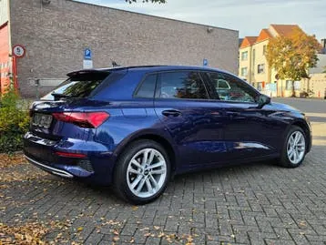 Audi A3 2023 photo 3