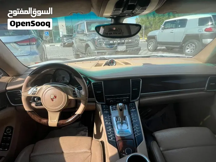 Porsche Panamera 2013 photo 2