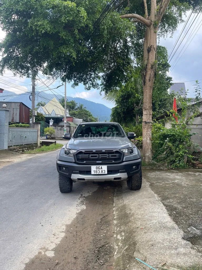 Ford Raptor 2021 photo 2