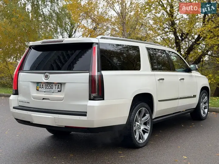 Cadillac Escalade 2014 photo 5