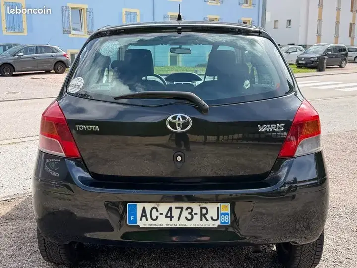Toyota Yaris 2009 photo 4