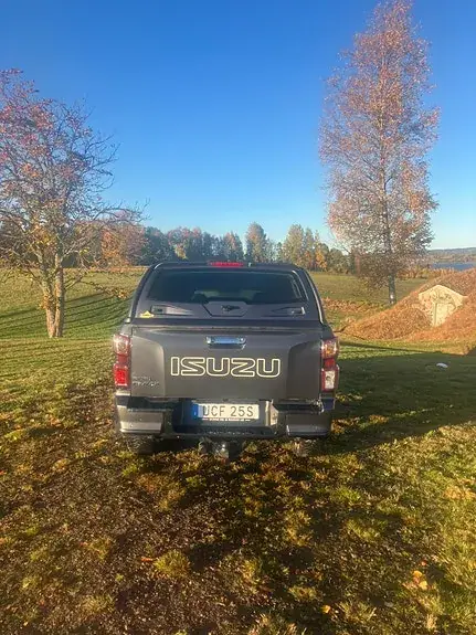 Isuzu D-Max 2023 photo 4