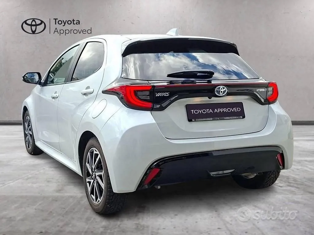 Toyota Yaris 2022 photo 3