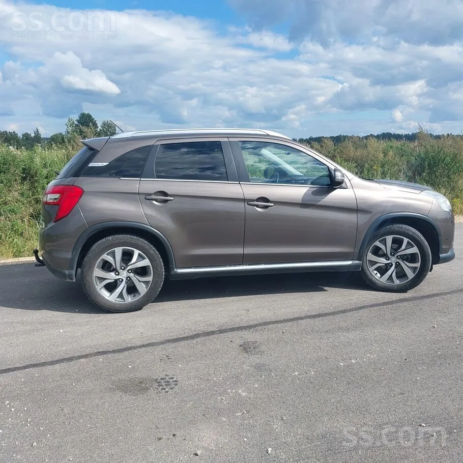 Citroen C4 Aircross 2012 photo 4