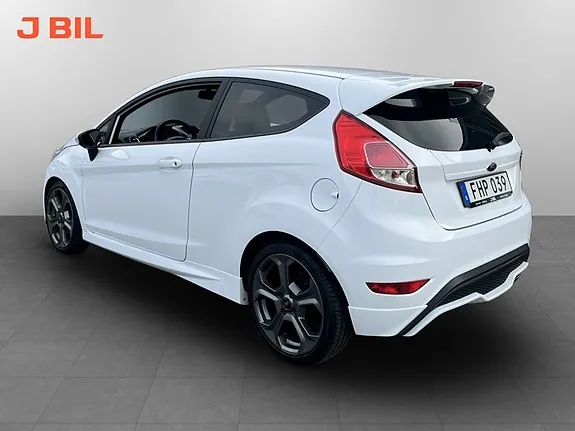 Ford Fiesta 2014 photo 3