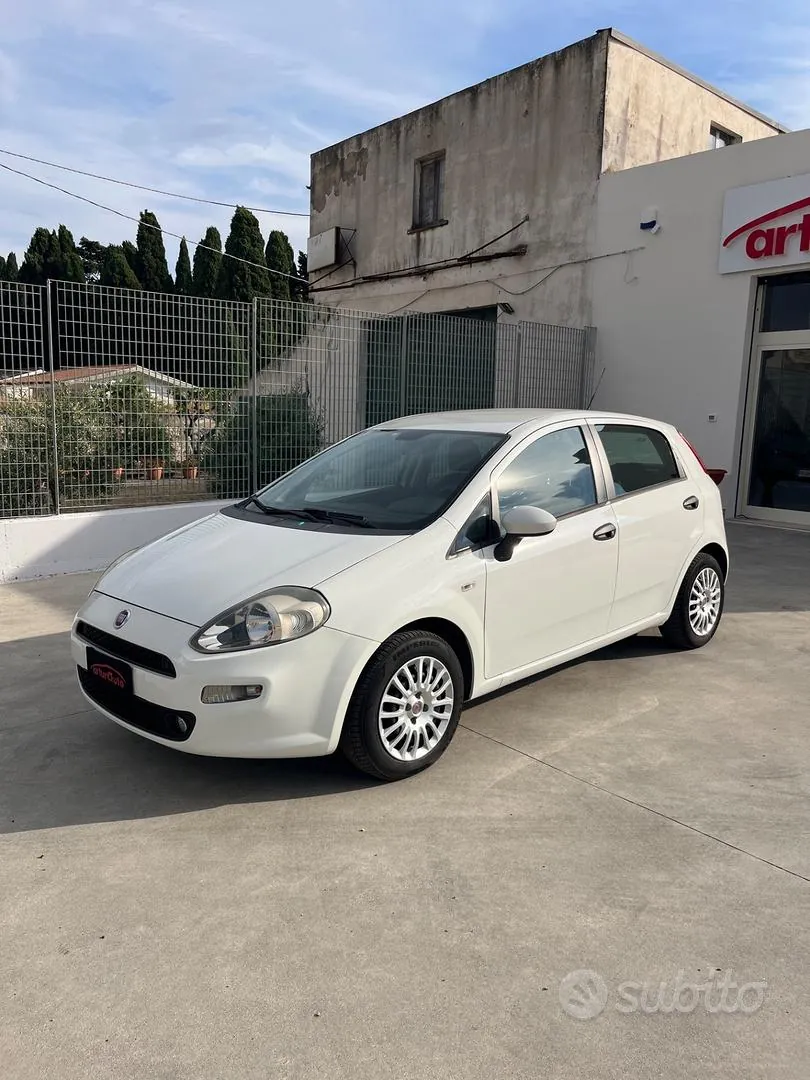 Fiat Punto 2014 photo 2