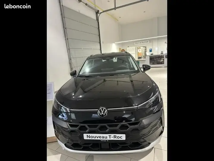 Volkswagen T-Roc 2026 photo 2