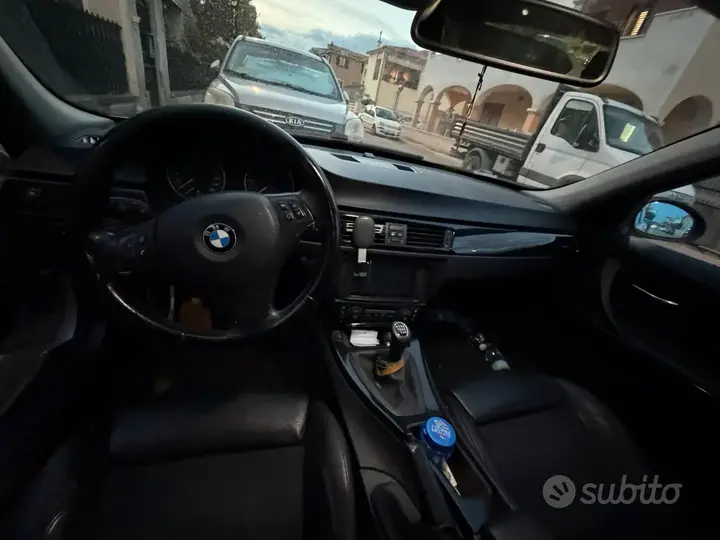 BMW 320D 2006 photo 5